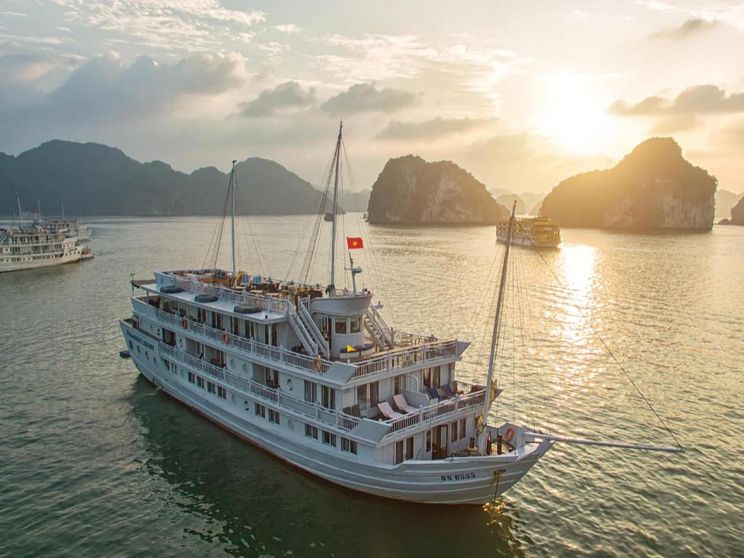 Ảnh Paradise Luxury Cruise Ảnh Paradise Luxury Cruise