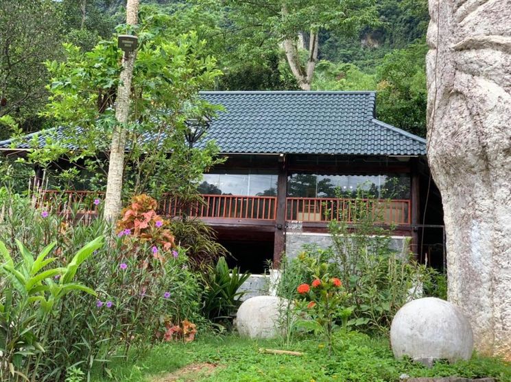 Ảnh Gầm Trời Art Valley Resort