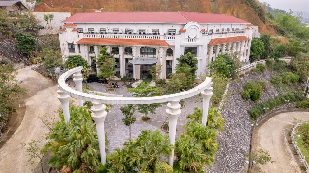 Ảnh Nhà Hàng - Khách Sạn Sơn Nữ