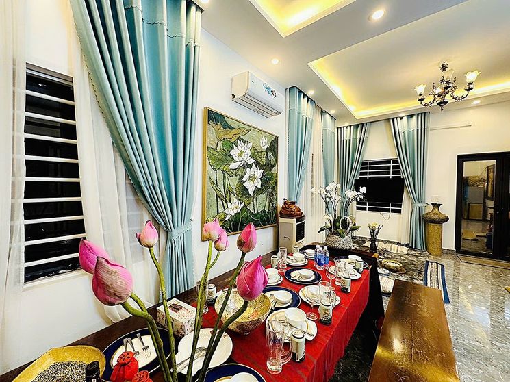 Ảnh Mother's home garden