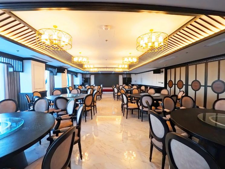 Ảnh Grand Luxury Hotel Ninh Chữ