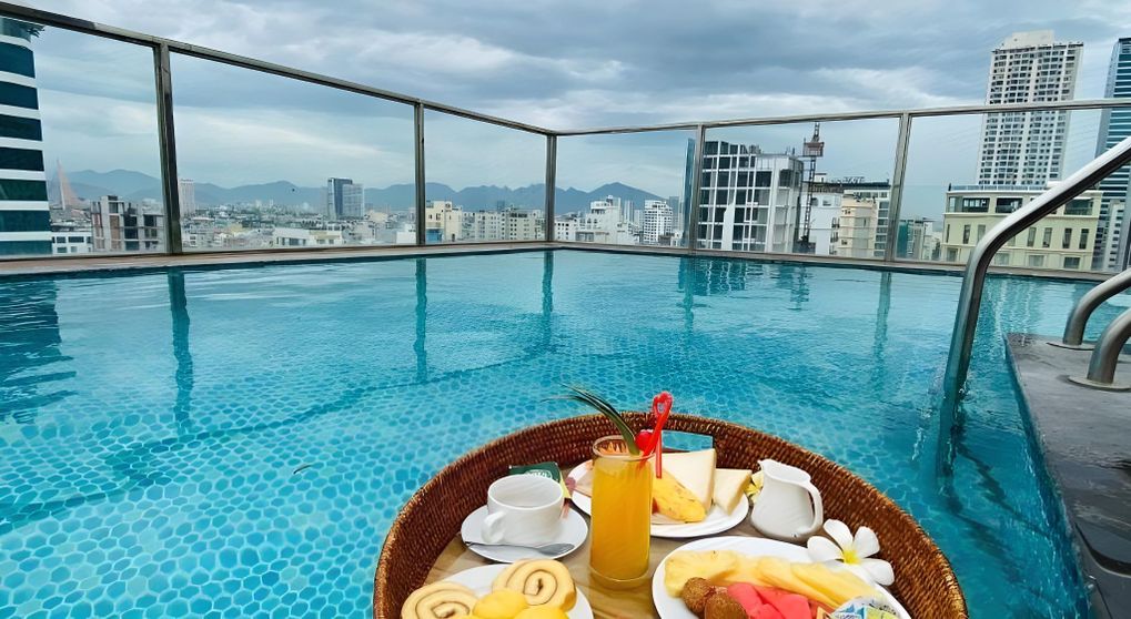 Ảnh Sofiana My Khe Hotel & Spa - Rooftop Pool Bar - Free 01 Draught Beer and 20-minute Spa per Room