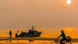 Yên bình và đơn sơ là biển Hải Hòa năm 2025