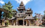 Chùa 've chai' nắm giữ nhiều kỷ lục ở Đà Lạt năm 2025