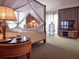 Khách Sạn Sofitel Saigon Plaza - Thiên đường nghỉ dưỡng đẳng cấp giữa lòng thành phố năm 2024