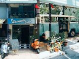 Săn lùng những quán xá đội lốt xe cổ ở Sài Gòn năm 2025