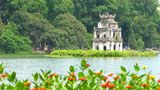 Những cung đường hẹn hò lãng mạn nhất Hà Nội năm 2025