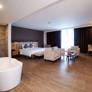User's review image for Dragon Style Hotel Sầm Sơn