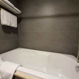 Ảnh người dùng đánh giá Khách Sạn Mường Thanh Luxury Lạng Sơn Ảnh người dùng đánh giá Khách Sạn Mường Thanh Luxury Lạng Sơn
