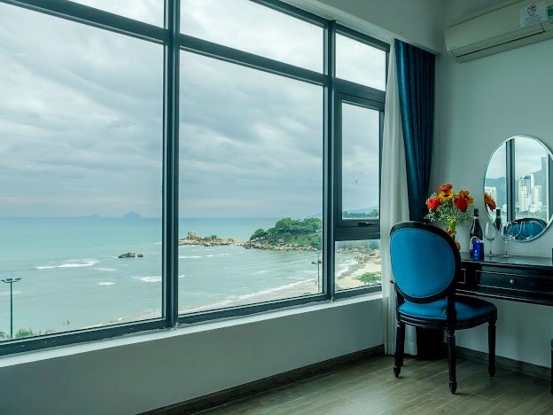 Khách sạn Paralia Nha Trang