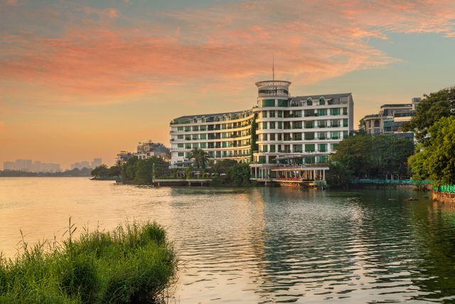 Ảnh Khách Sạn Hanoi Club & Residences