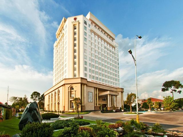 Ảnh Khách Sạn Tân Sơn Nhất Sài Gòn