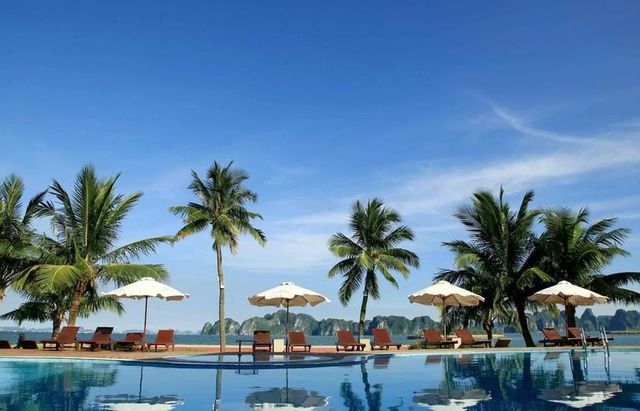 Khách Sạn Tuần Châu Resort Hạ Long