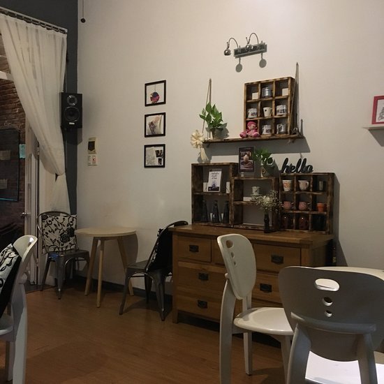 Ảnh H Coffee House