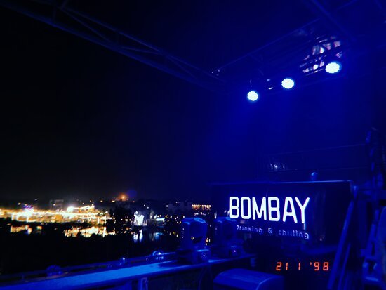 Ảnh BOMBAY ROOFTOP - Drinking & chilling