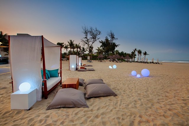 Ảnh Nhà hàng Azure Beach Lounge