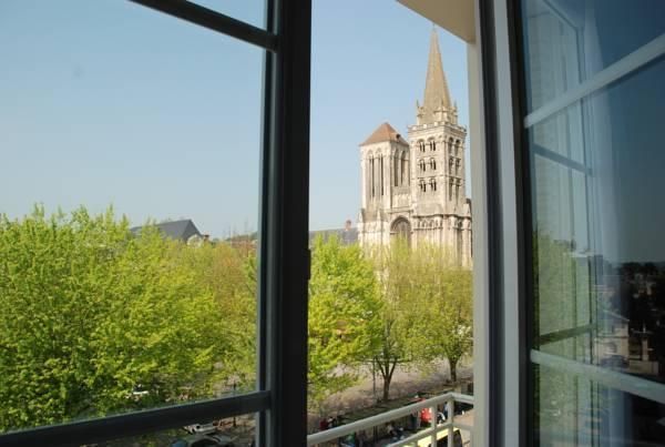 Ảnh Comfort Hotel Cathedrale Lisieux