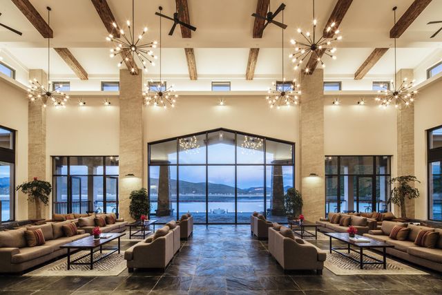 Ảnh High Mountain Resort - Shangri-La