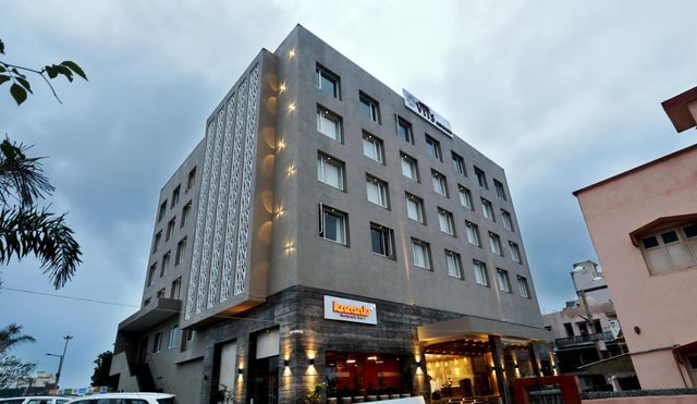 Ảnh VITS Devbhumi Hotel
