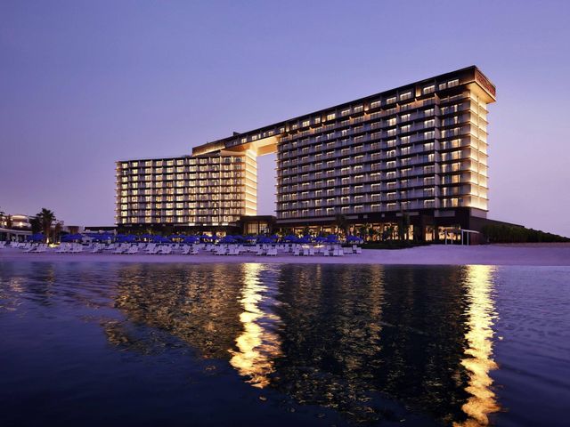 Ảnh Mövenpick Resort Al Marjan Island