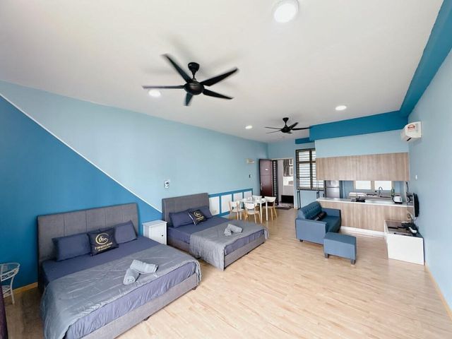 Ảnh Nhà riêng 538 m² 1 phòng ngủ, 1 phòng tắm riêng ở Tebrau