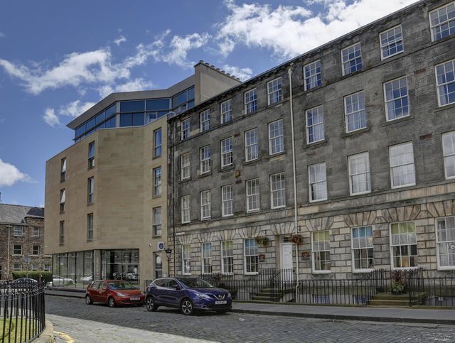 Ảnh Ten Hill Place