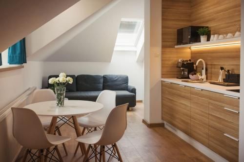 Ảnh Apartamenty Szaron 250 m do kortów tenisowych i Bulwarów Wiślanych - Dream Apart