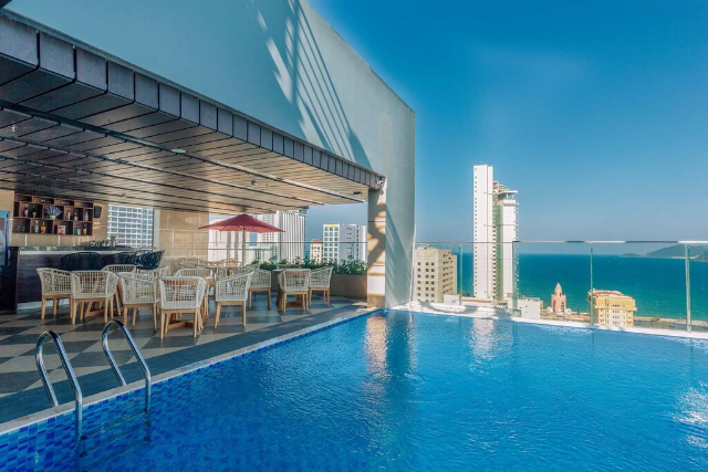 Khách Sạn LeMore Nha Trang