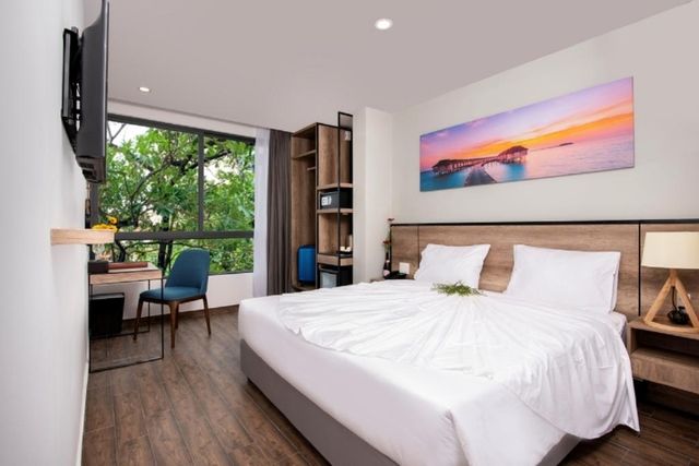 Khách sạn Golden Lotus Central Nha Trang