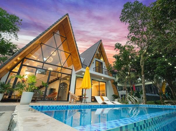 Ảnh Lala Lakeside Villas Hòa Bình