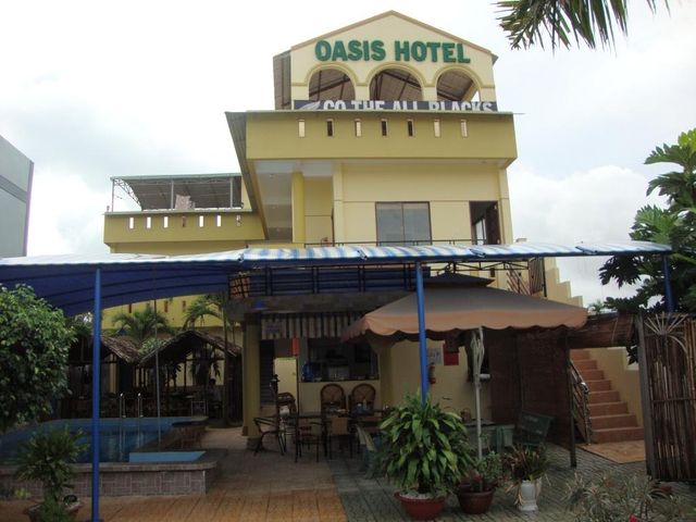 Khách sạn Oasis Bến Tre (Ben Tre Oasis Hotel) - Khách sạn giá tốt chỉ  350k/người