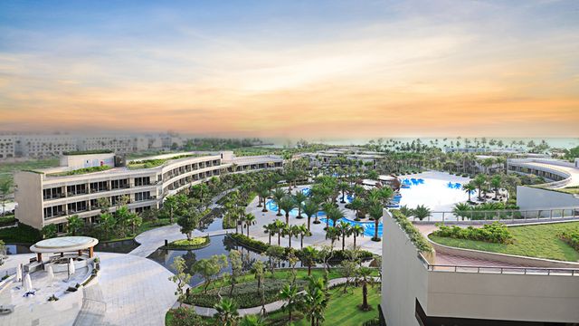 Khách sạn Pullman Phú Quốc Beach Resort