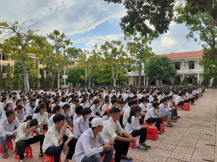 Trường THPT Trần Phú - Hà Tĩnh hình ảnh 1
