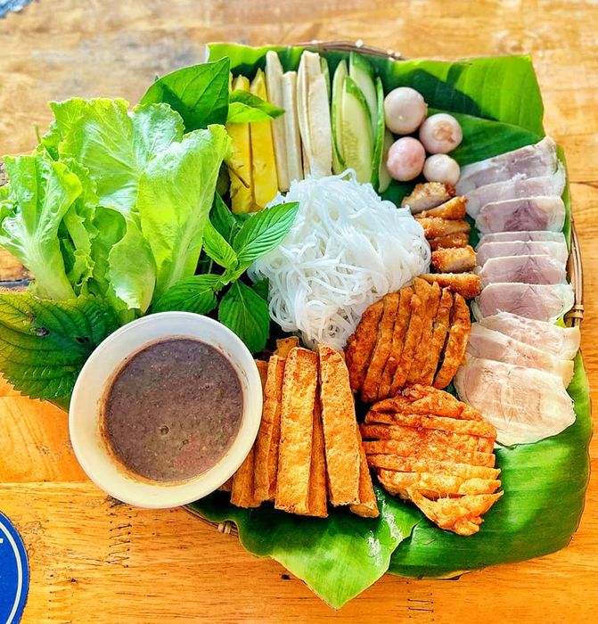 Hình ảnh Bún Đậu Mắm Tôm Lộc Vừng 1