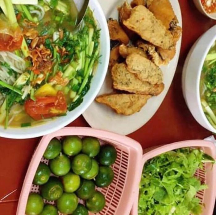 Hình ảnh Bún Cá Chấm 9b Phạm Tuấn Tài 1