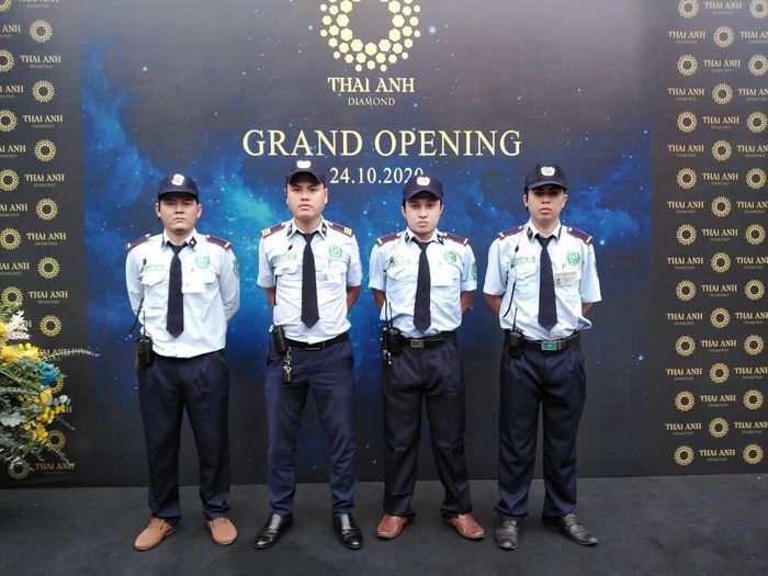 Hình ảnh hệ thống kiểm soát an ninh hiện đại tại Anh Hào