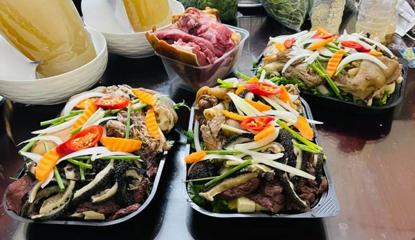 Hình ảnh 2 của Nhà hàng Năm Dê