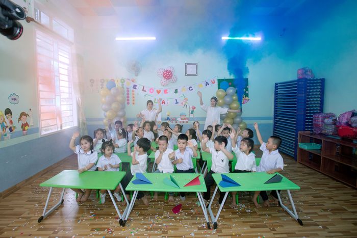 Trường Mầm Non Sắc Màu - Hình 1