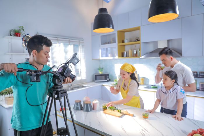 Hình ảnh sản xuất chuyên nghiệp tại Mithalo Media