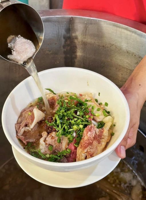 Bún bò Hai Đông - Chánh Nghĩa ảnh 2