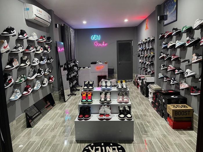 Hình ảnh 2 của GEN Sneaker 2hand