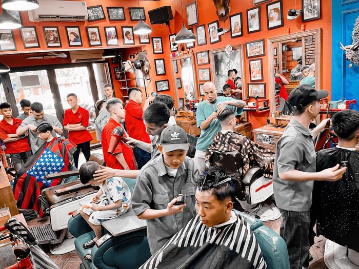 Đức Thịnh Barber Shop - Không gian sáng tạo cho những kiệt tác tóc nam