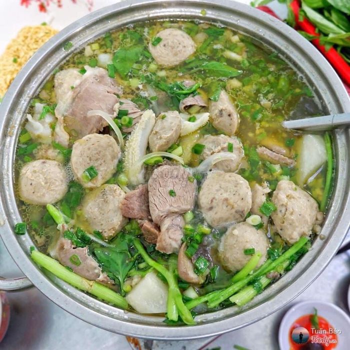 Phở lẩu bò Chợ Lớn hình 1