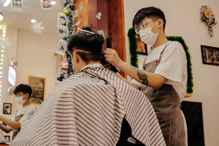 T.B BarberShop - Nghệ thuật tạo kiểu tóc nam đương đại