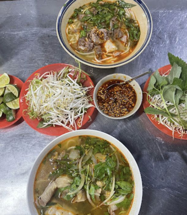 Hình ảnh Bún bò Lam Sơn 2