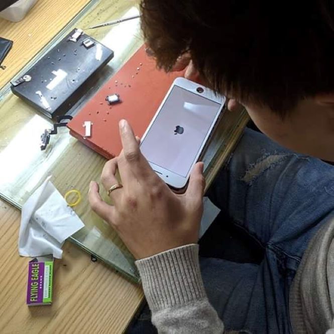 Đội ngũ kỹ thuật viên chuyên nghiệp Maxmobile