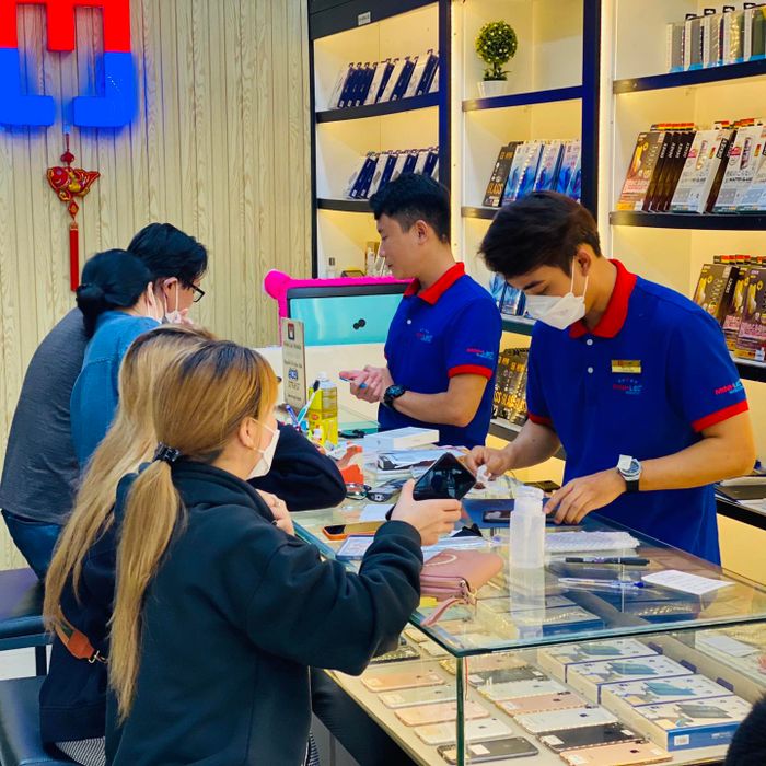 Không gian hiện đại tại Minh Lộc Mobile