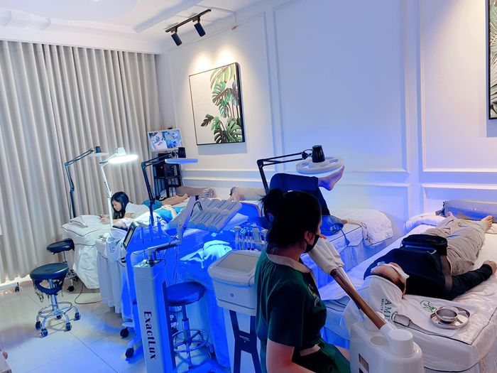 Không gian sang trọng tại Viện Thẩm Mỹ AMINA