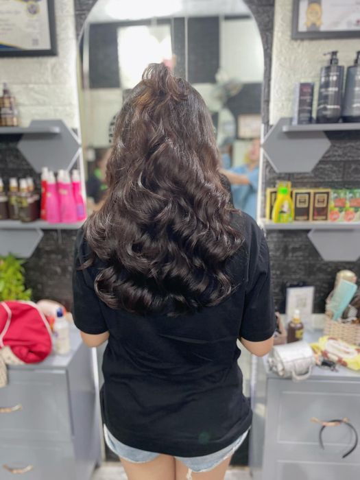 Những tác phẩm nghệ thuật từ màu tóc tại Kim Yến Hair Salon