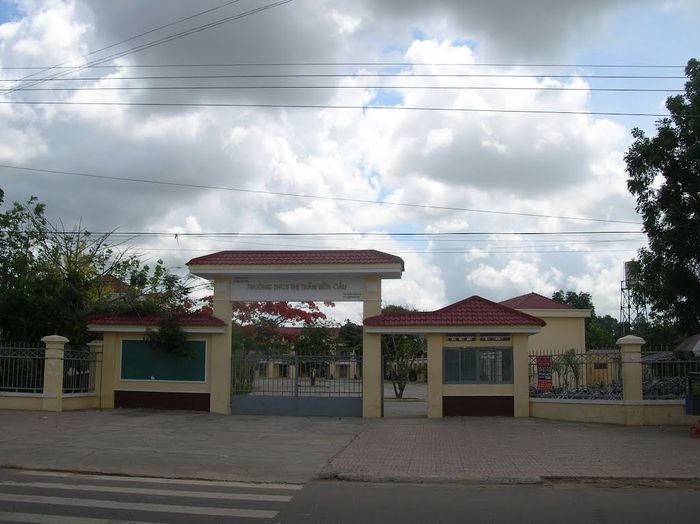 Hình ảnh Trường THCS thị trấn Bến Cầu 1